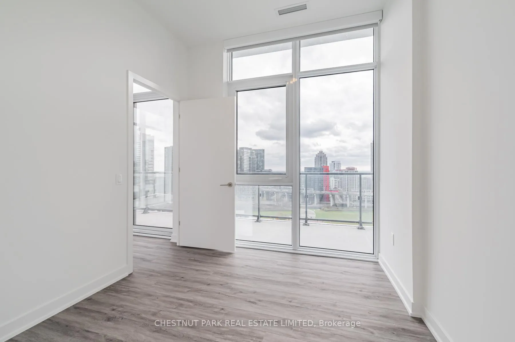 Photo 18 of Unit PH02, 9 Tecumseth Street, Toronto, Niagara — HOMEH