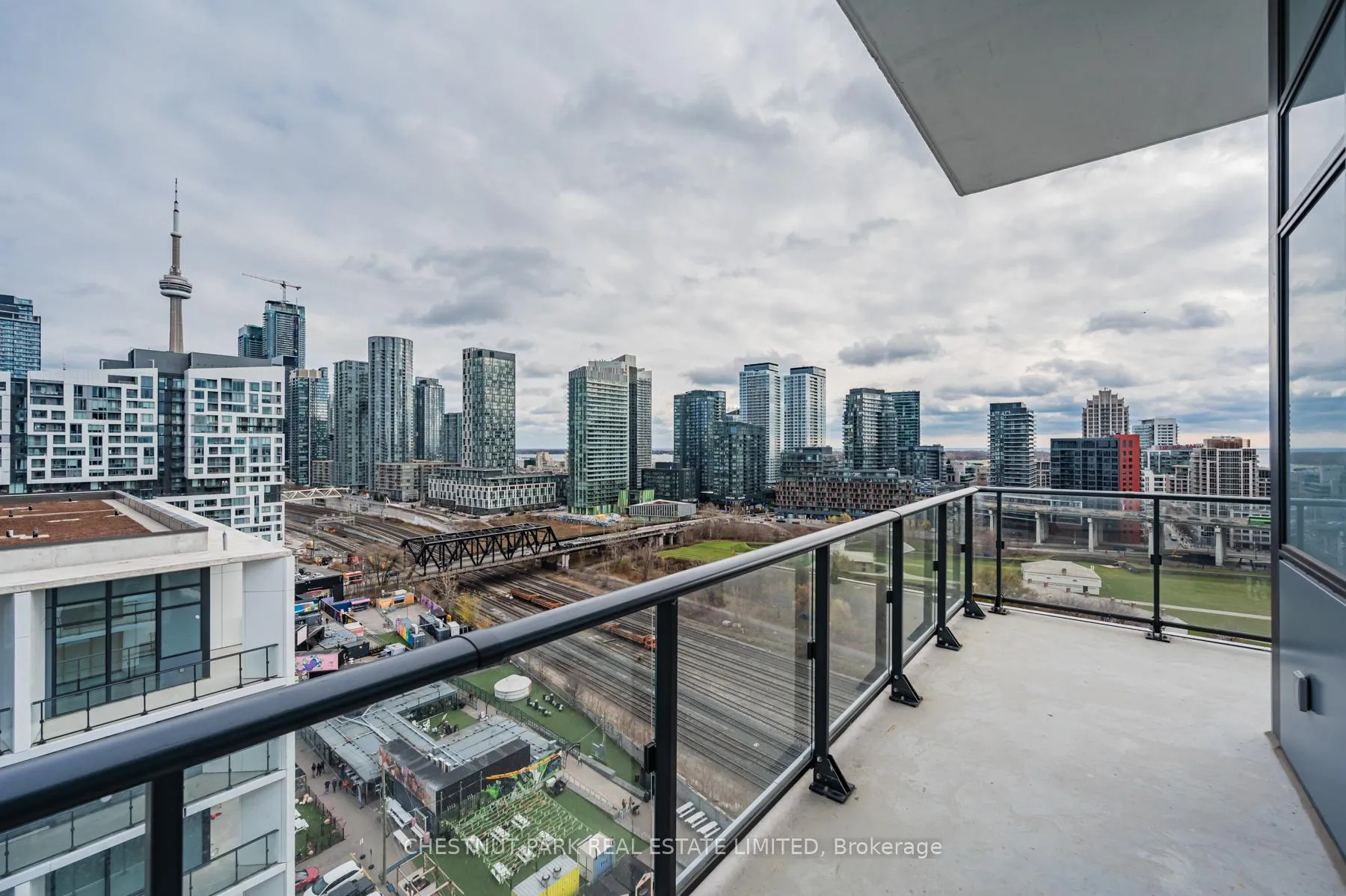 Photo 25 of Unit PH02, 9 Tecumseth Street, Toronto, Niagara — HOMEH