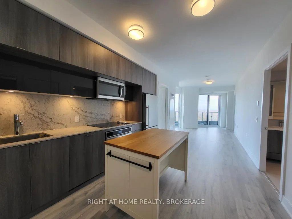 Photo 2 of Unit 2617, 585 Bloor Street E, Toronto, North St. James Town — HOMEH