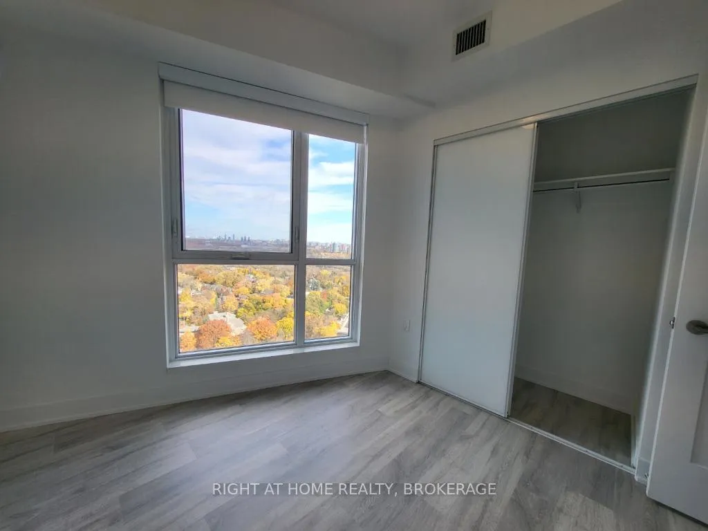 Photo 10 of Unit 2617, 585 Bloor Street E, Toronto, North St. James Town — HOMEH