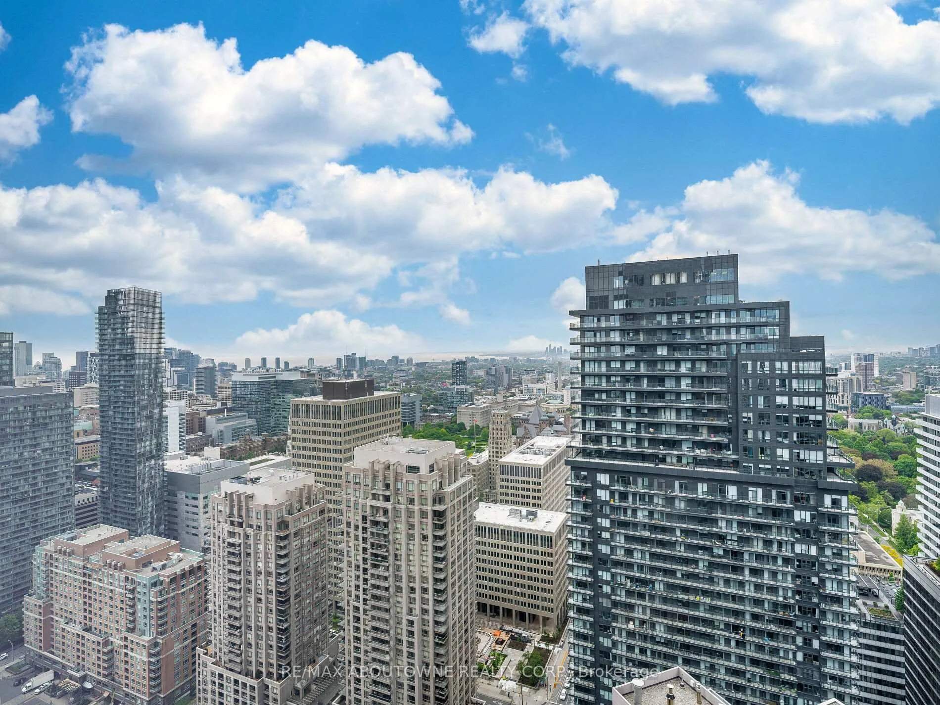 Photo 34 of Unit 4703, 8 Wellesley Street W, Toronto, Bay Street Corridor — HOMEH
