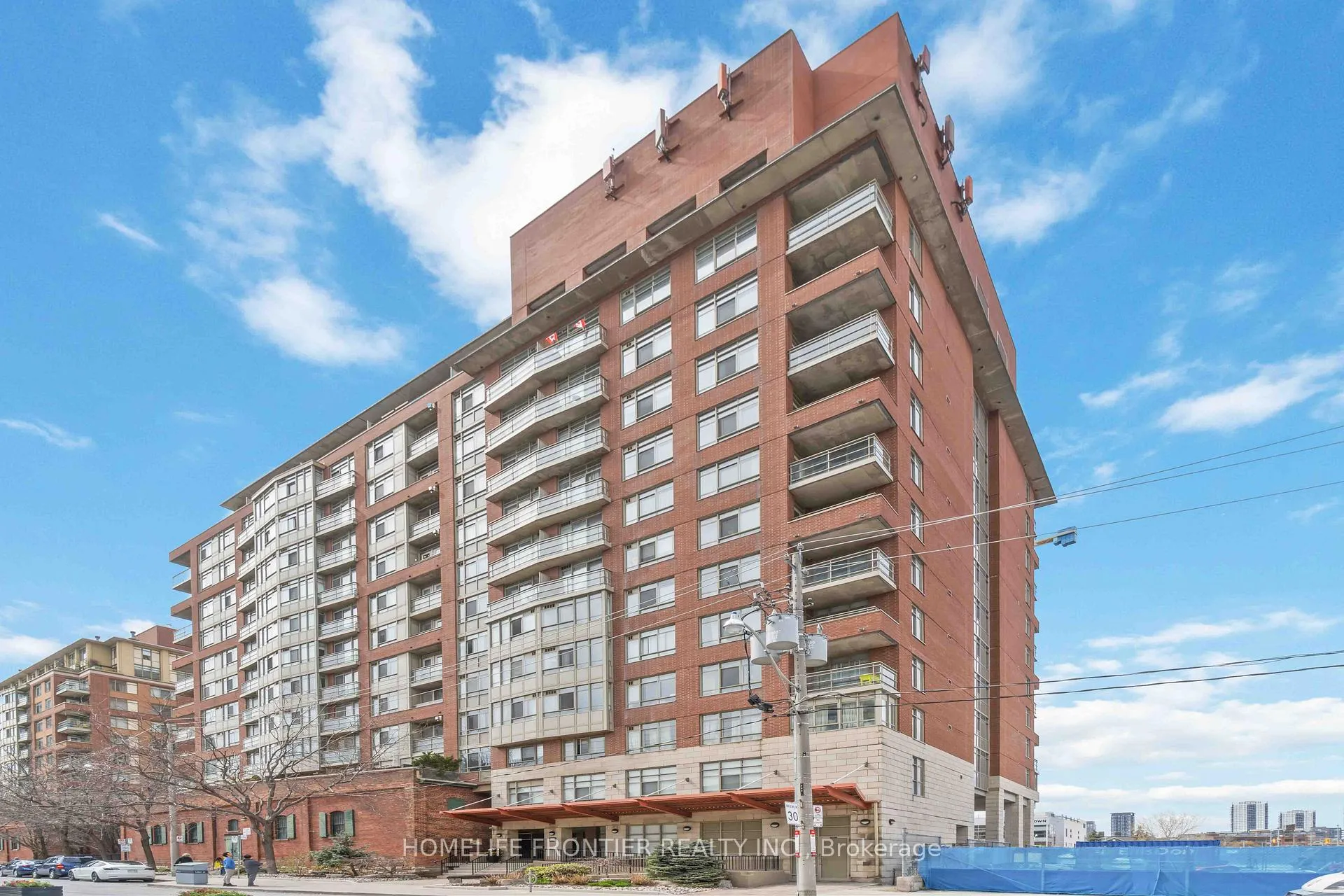Front of Unit 1212, 80 Mill Street