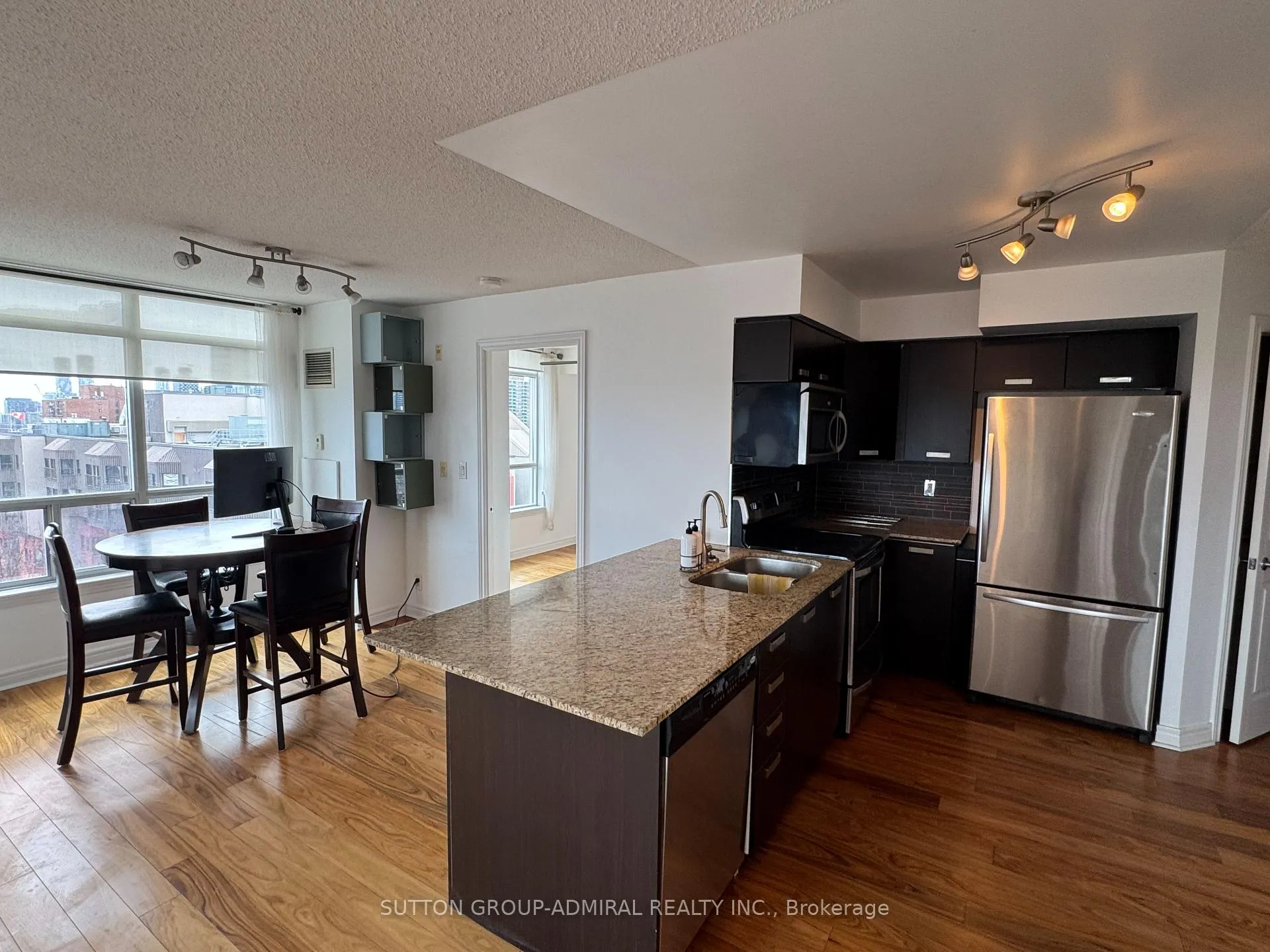 Photo 6 of Unit 914, 225 Wellesley Street E, Toronto, Cabbagetown-South St. James Town — HOMEH