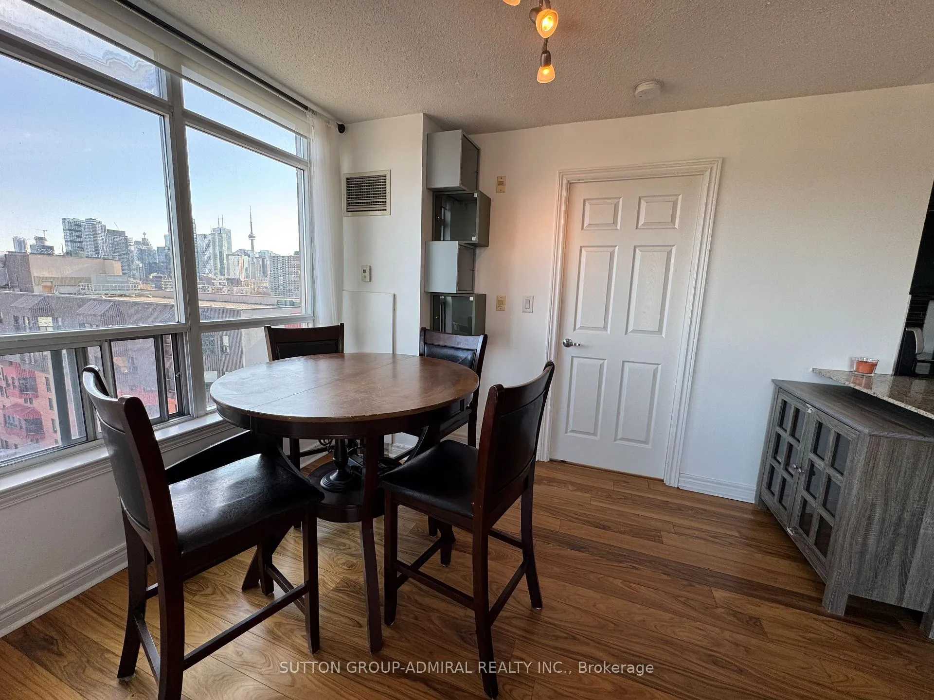 Photo 14 of Unit 914, 225 Wellesley Street E, Toronto, Cabbagetown-South St. James Town — HOMEH