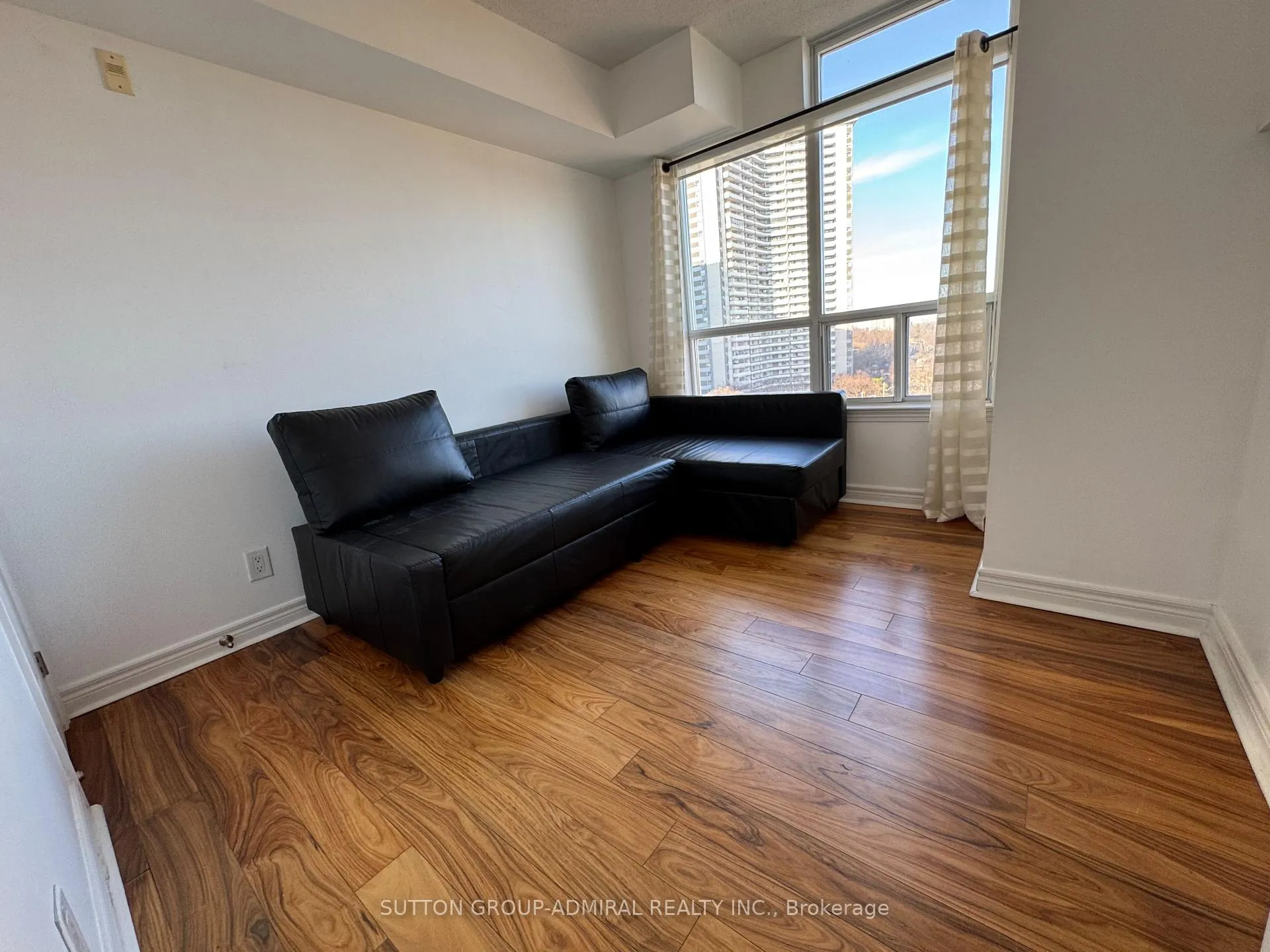 Photo 17 of Unit 914, 225 Wellesley Street E, Toronto, Cabbagetown-South St. James Town — HOMEH