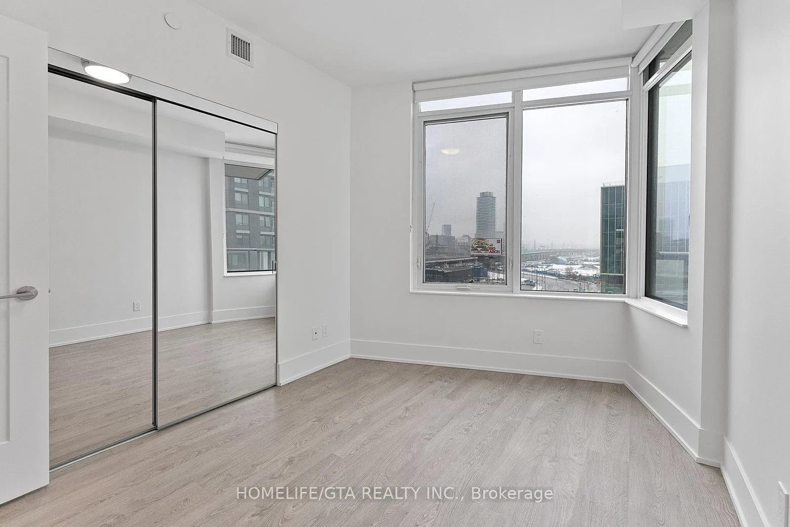 Photo 16 of Unit 801, 15 Merchants' Wharf, Toronto, Waterfront Communities — HOMEH