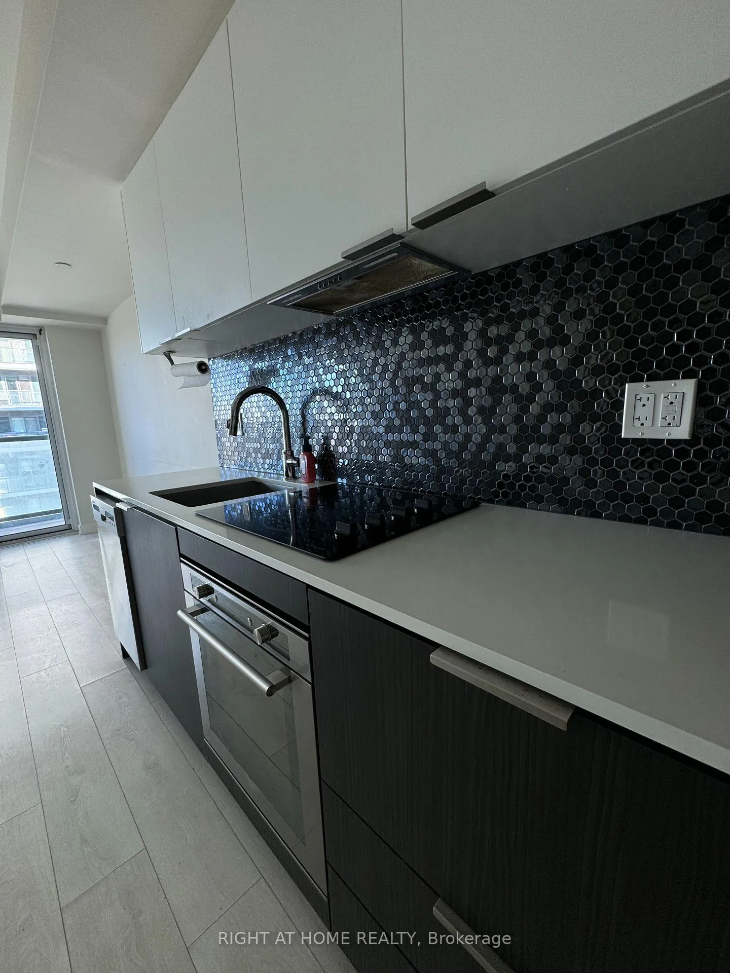 Photo 4 of Unit 2303, 2 Sonic Way, Toronto, Flemingdon Park — HOMEH