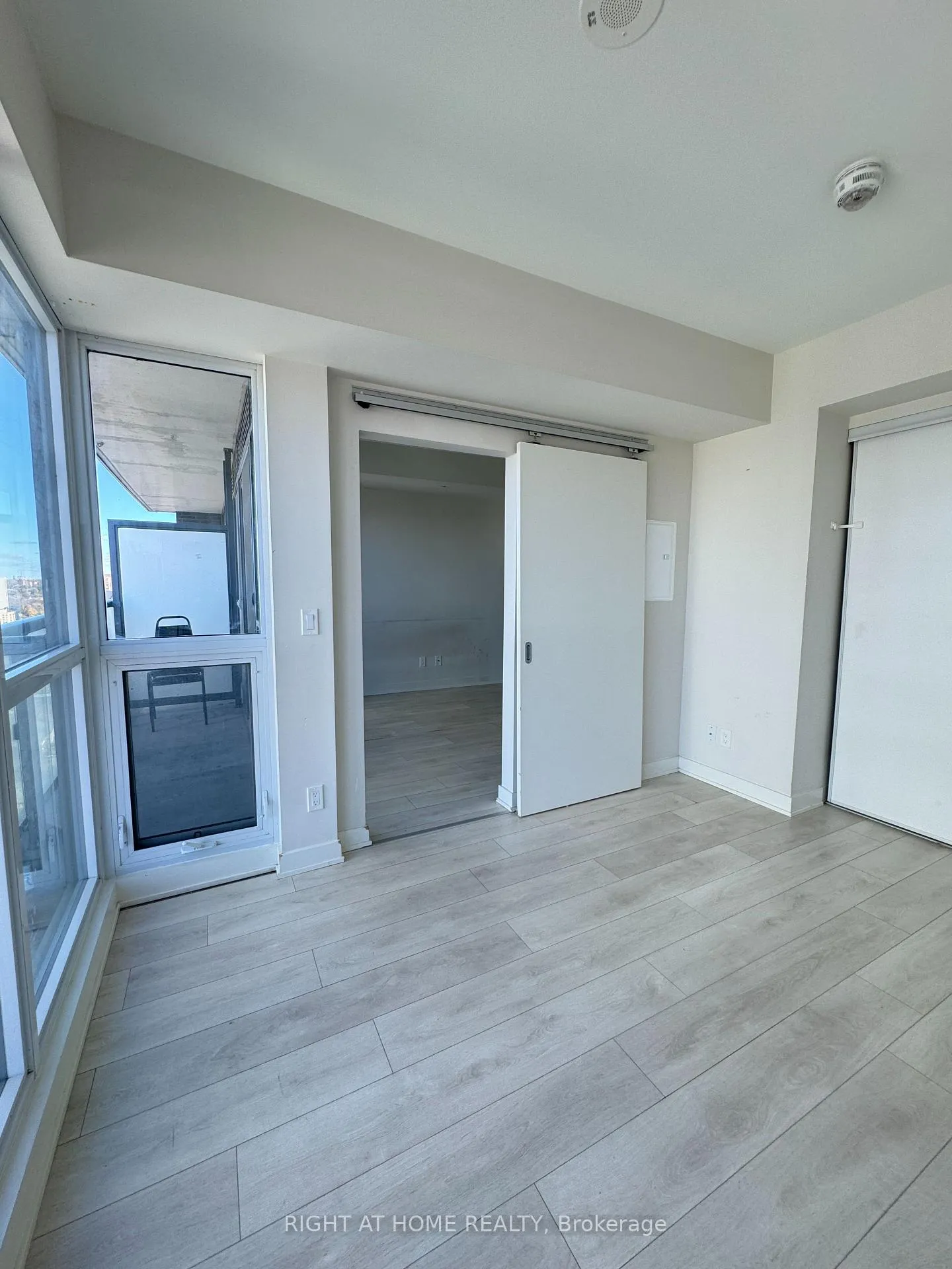 Photo 14 of Unit 2303, 2 Sonic Way, Toronto, Flemingdon Park — HOMEH