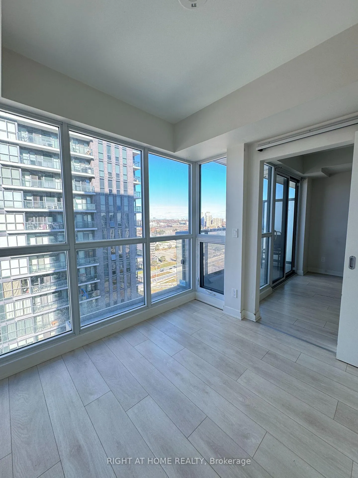 Photo 15 of Unit 2303, 2 Sonic Way, Toronto, Flemingdon Park — HOMEH
