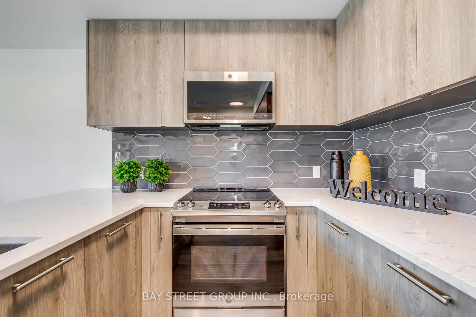 Photo 10 of Unit 327, 101 Cathedral High Street, Markham, Cathedraltown — HOMEH