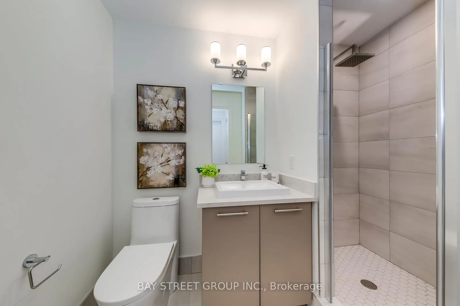 Photo 30 of Unit 327, 101 Cathedral High Street, Markham, Cathedraltown — HOMEH