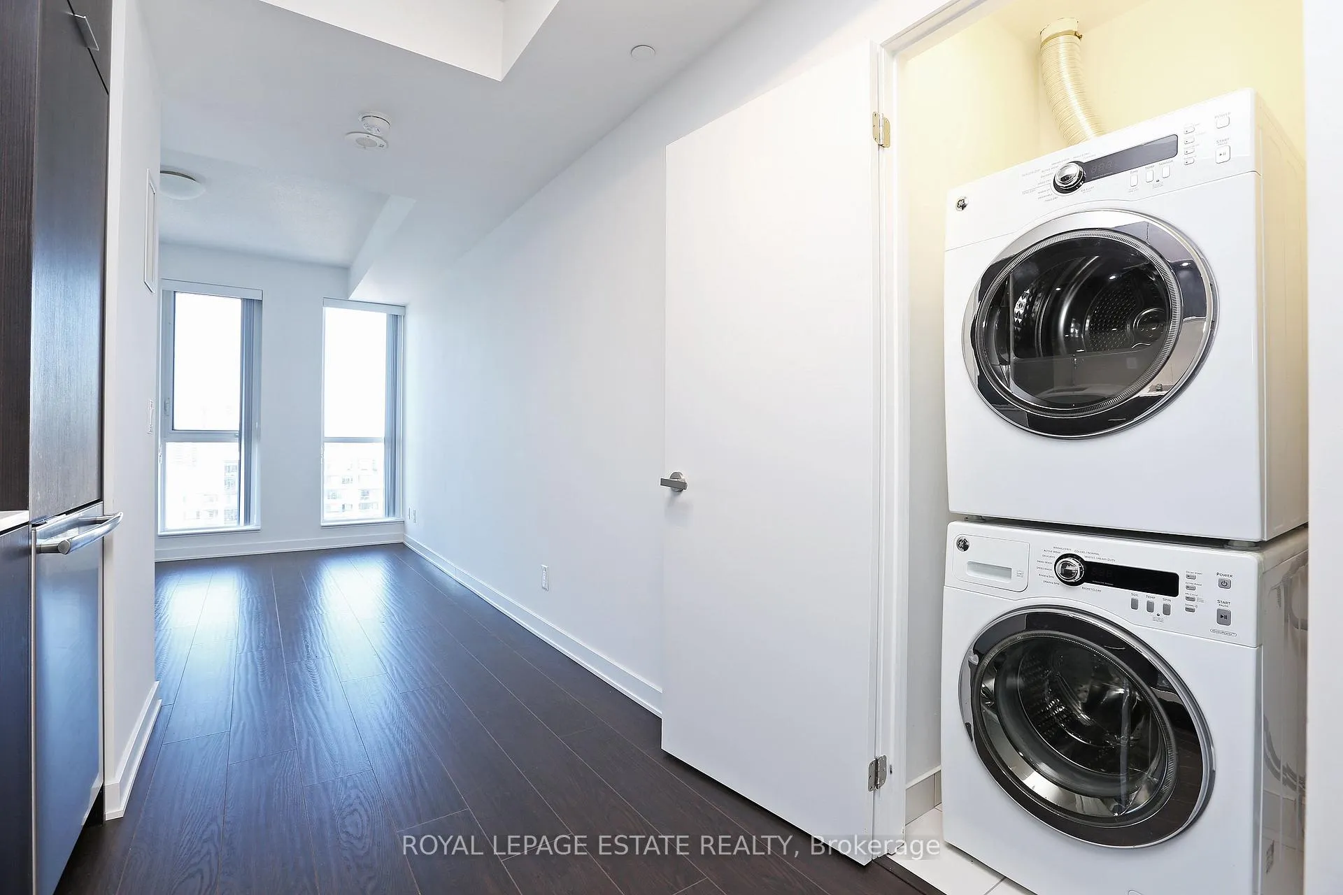 Photo 8 of Unit 1606, 55 Regent Park Boulevard, Toronto, Regent Park — HOMEH