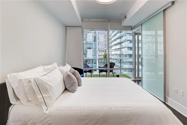 Photo 12 of Unit 527, 29 Queens Quay E, Toronto, Waterfront Communities — HOMEH