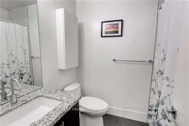 Photo 13 of Unit 527, 29 Queens Quay E, Toronto, Waterfront Communities — HOMEH