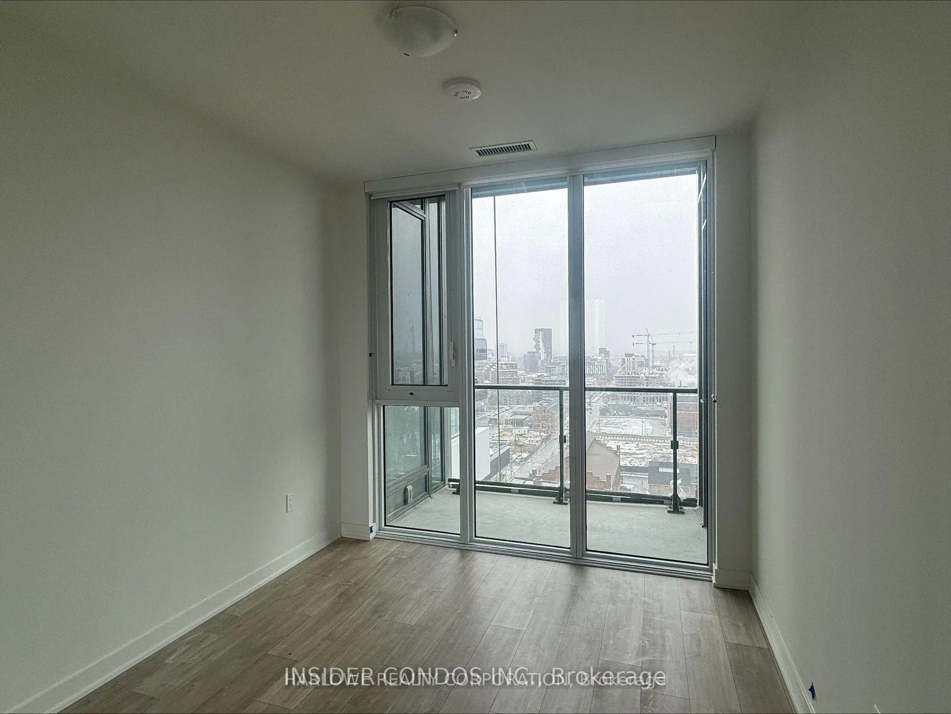 Photo 4 of Unit 1908, 70 Princess Street, Toronto, Waterfront Communities — HOMEH