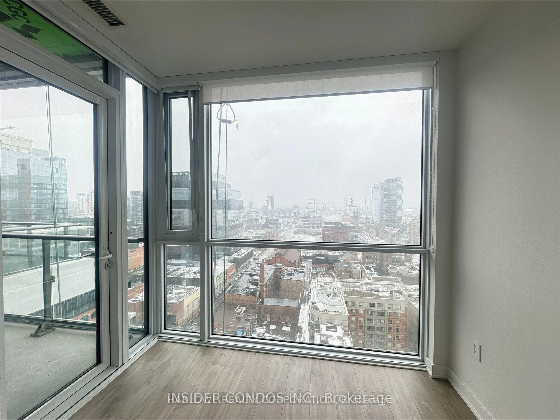 Photo 5 of Unit 1908, 70 Princess Street, Toronto, Waterfront Communities — HOMEH