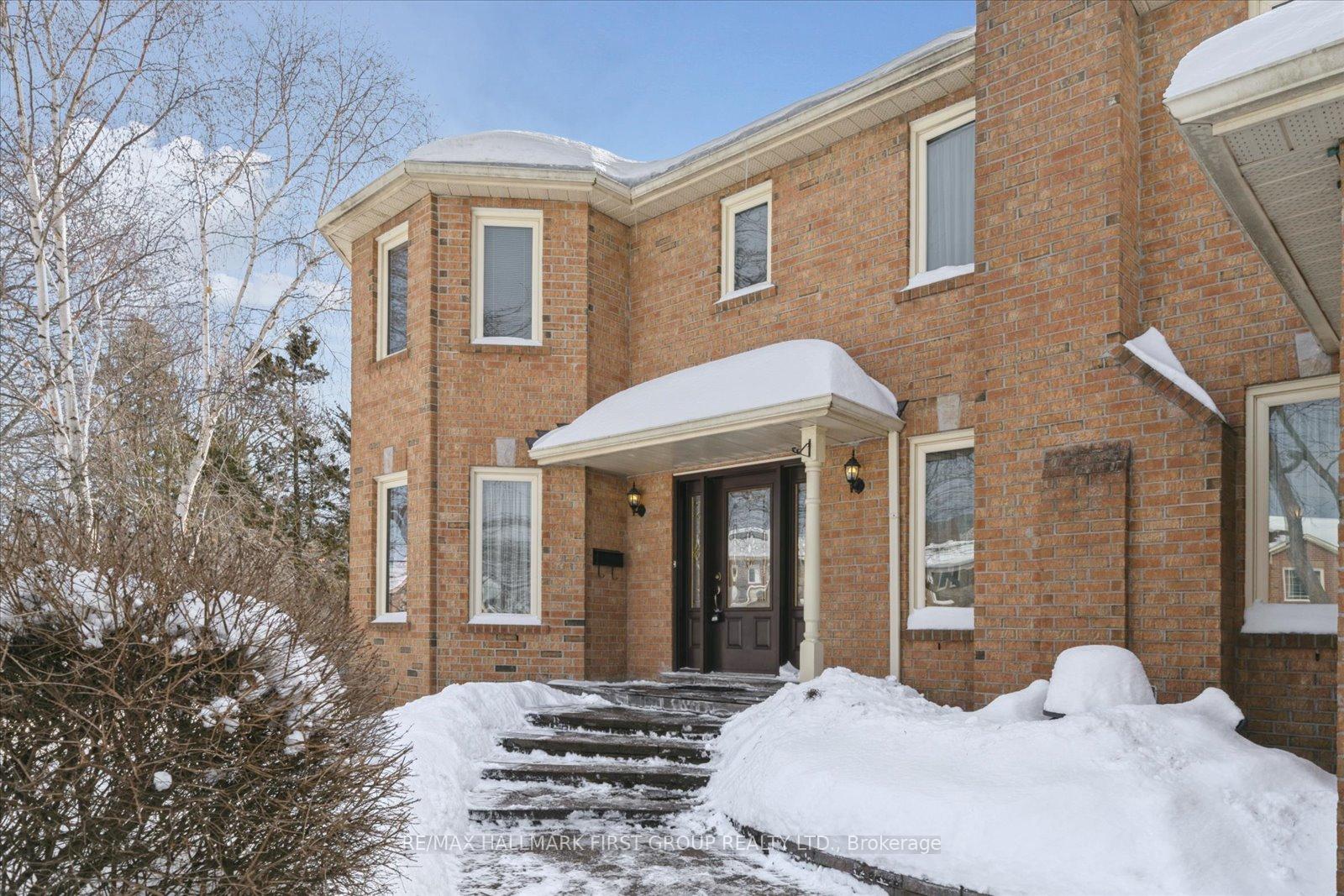 Photo 4 of 81 Mayor Crescent, Ajax, South East — HOMEH