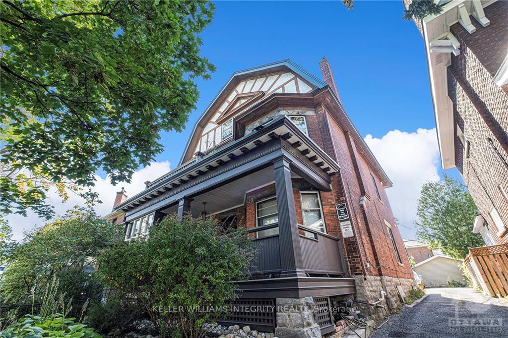 Photo 2 of Unit 3, 220 Powell Avenue, Ottawa, Glebe — HOMEH