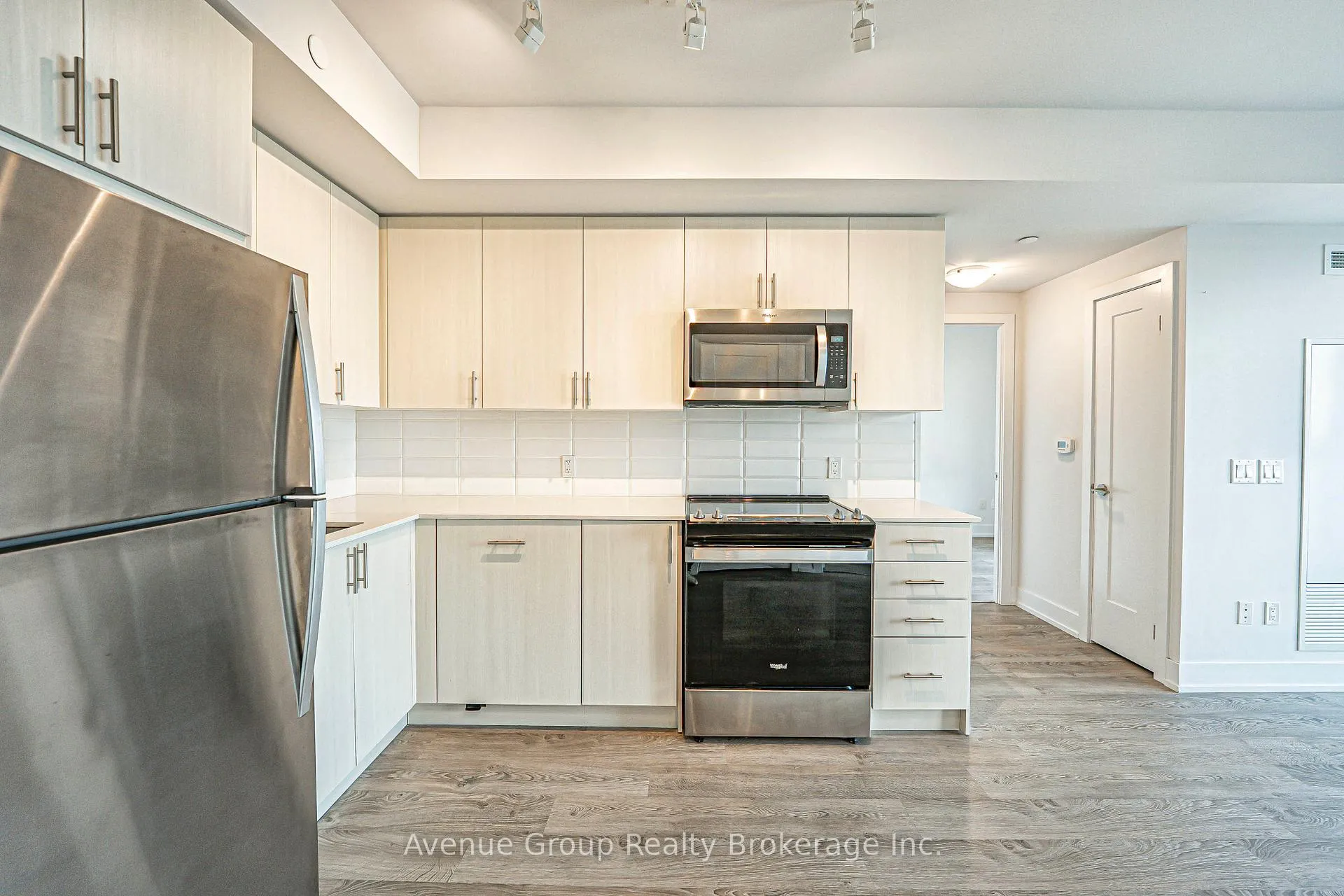 Photo 15 of Unit 816, 2550 Simcoe Street, Oshawa, Windfields — HOMEH