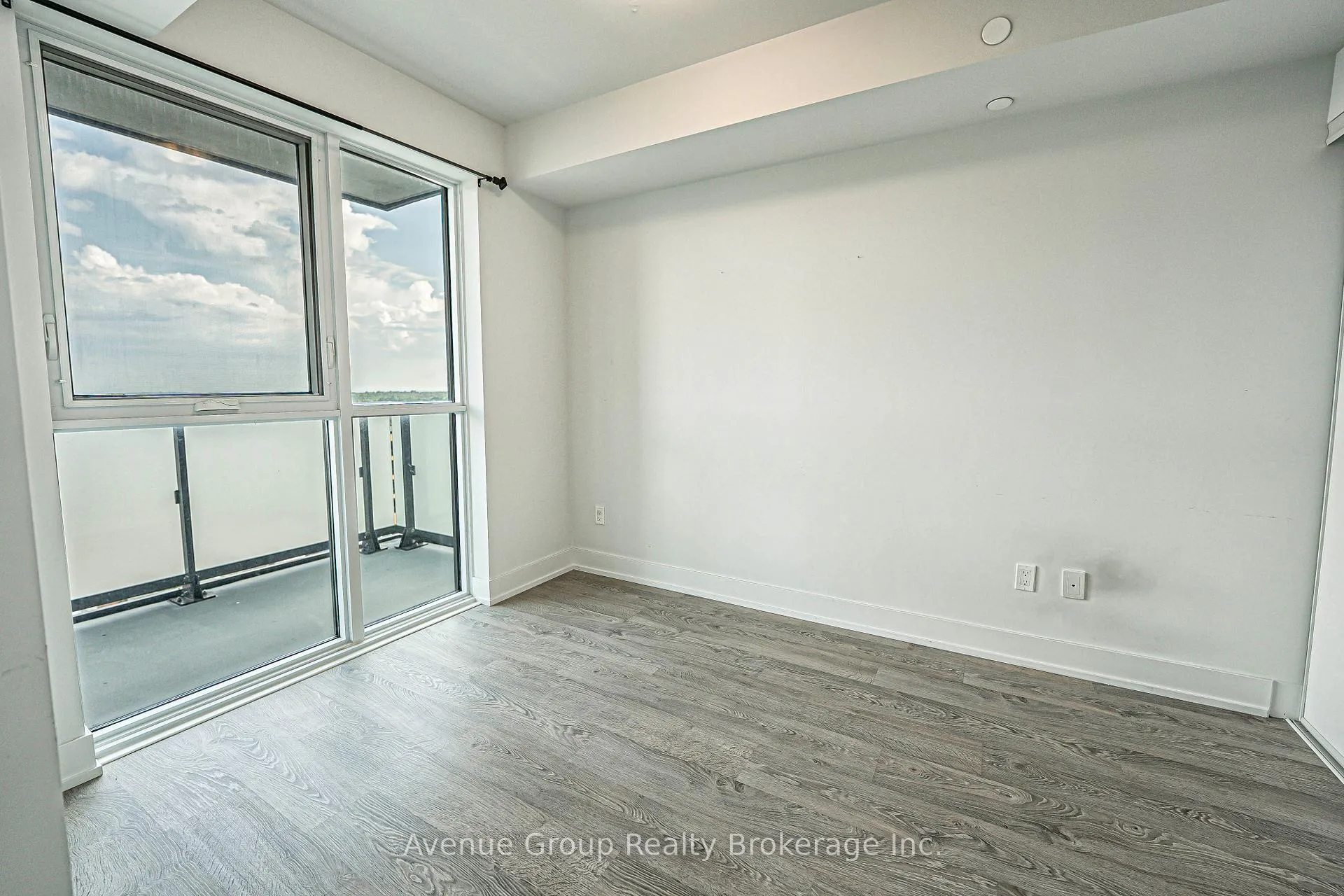 Photo 25 of Unit 816, 2550 Simcoe Street, Oshawa, Windfields — HOMEH