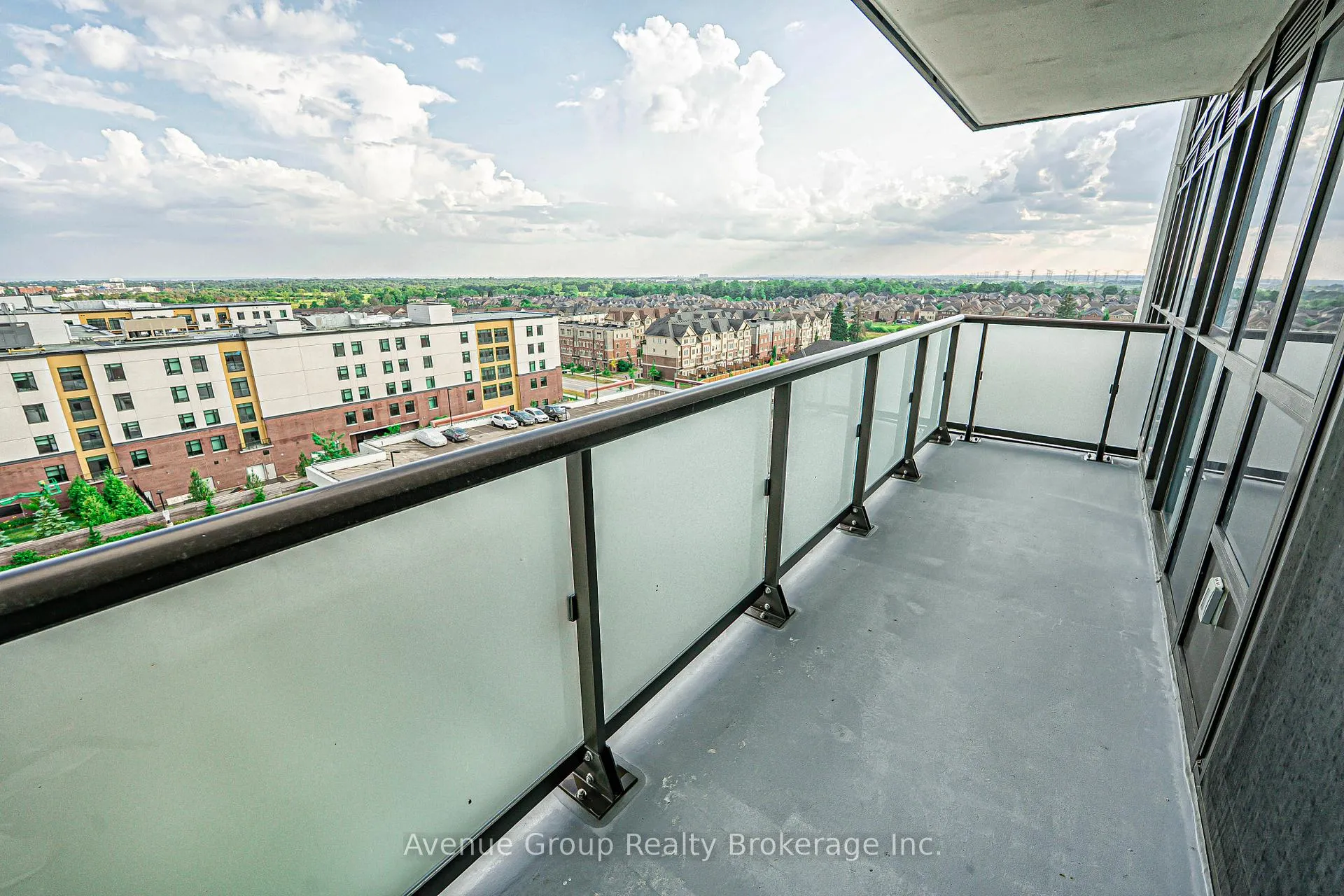 Photo 30 of Unit 816, 2550 Simcoe Street, Oshawa, Windfields — HOMEH