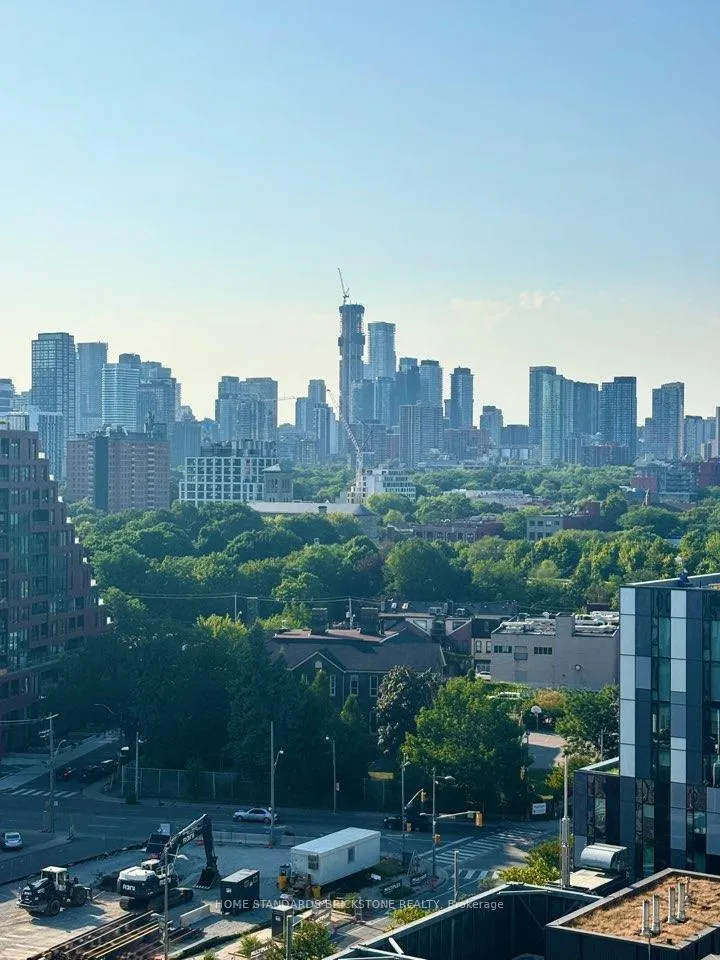 Photo 11 of Unit 1201, 425 Front Street E, Toronto, Waterfront Communities — HOMEH