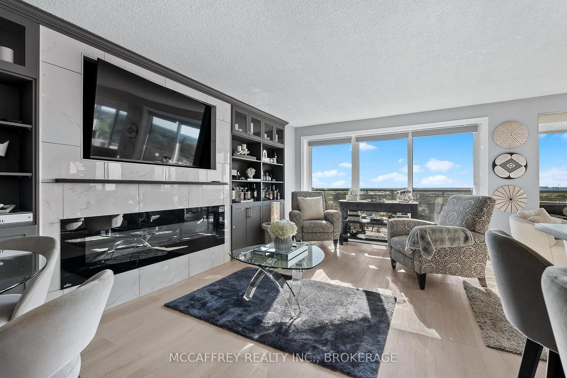 Photo 6 of Unit 1105, 257 Bath Road, Kingston, West of Sir John A. Blvd — HOMEH