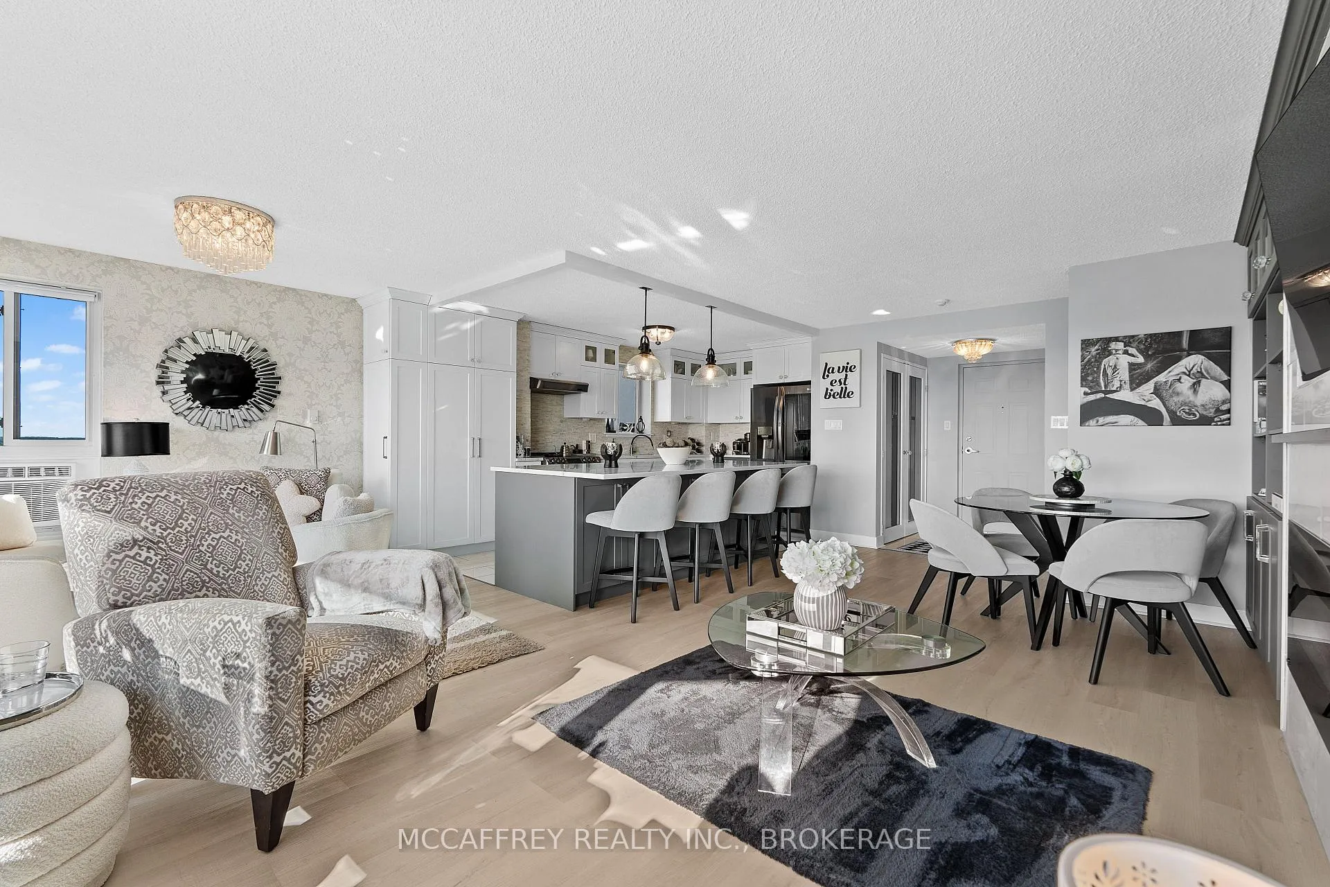 Photo 8 of Unit 1105, 257 Bath Road, Kingston, West of Sir John A. Blvd — HOMEH