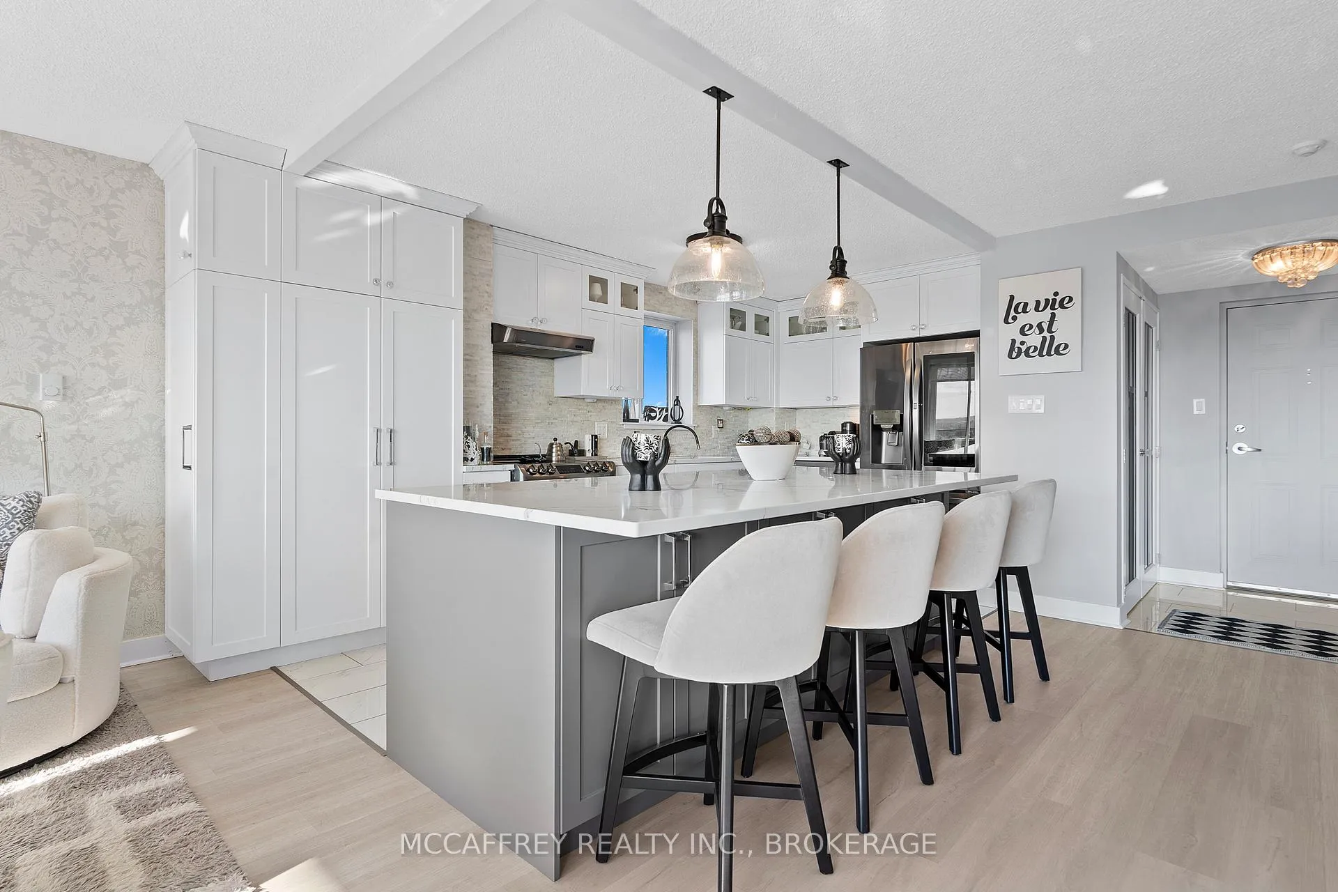 Photo 11 of Unit 1105, 257 Bath Road, Kingston, West of Sir John A. Blvd — HOMEH