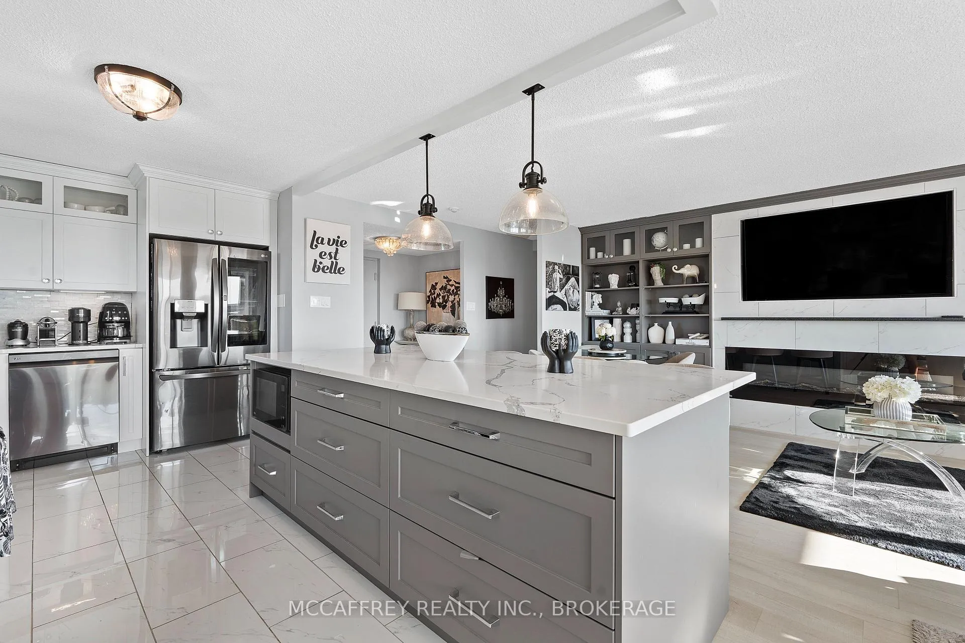 Photo 17 of Unit 1105, 257 Bath Road, Kingston, West of Sir John A. Blvd — HOMEH