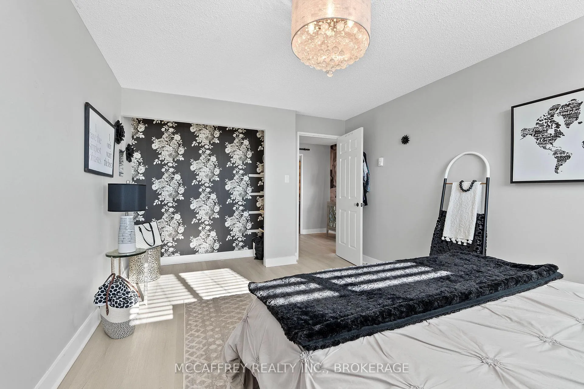 Photo 28 of Unit 1105, 257 Bath Road, Kingston, West of Sir John A. Blvd — HOMEH