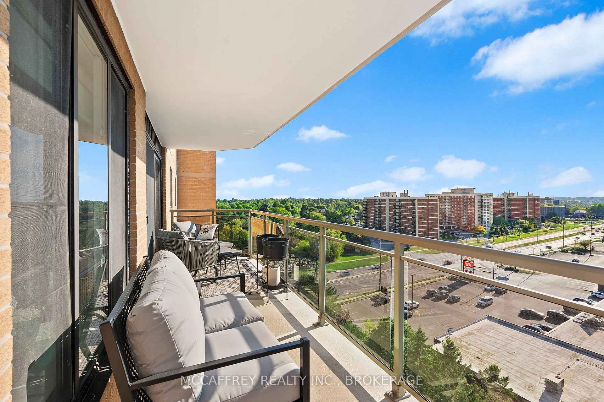 Photo 30 of Unit 1105, 257 Bath Road, Kingston, West of Sir John A. Blvd — HOMEH
