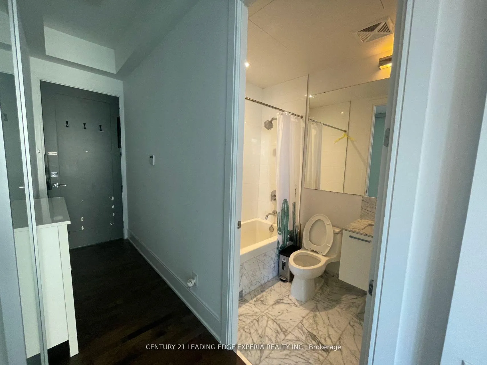 Photo 4 of Unit PH4906, 42 Charles Street E, Toronto, Church-Yonge Corridor — HOMEH