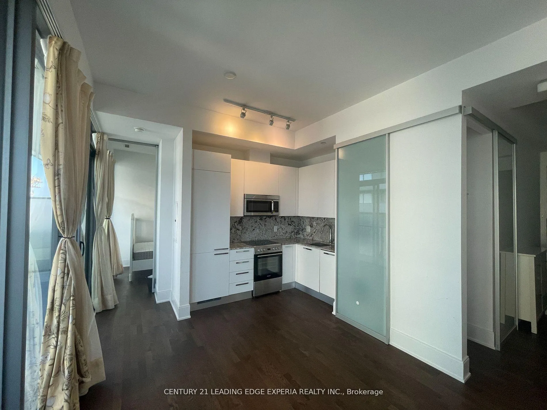 Photo 8 of Unit PH4906, 42 Charles Street E, Toronto, Church-Yonge Corridor — HOMEH