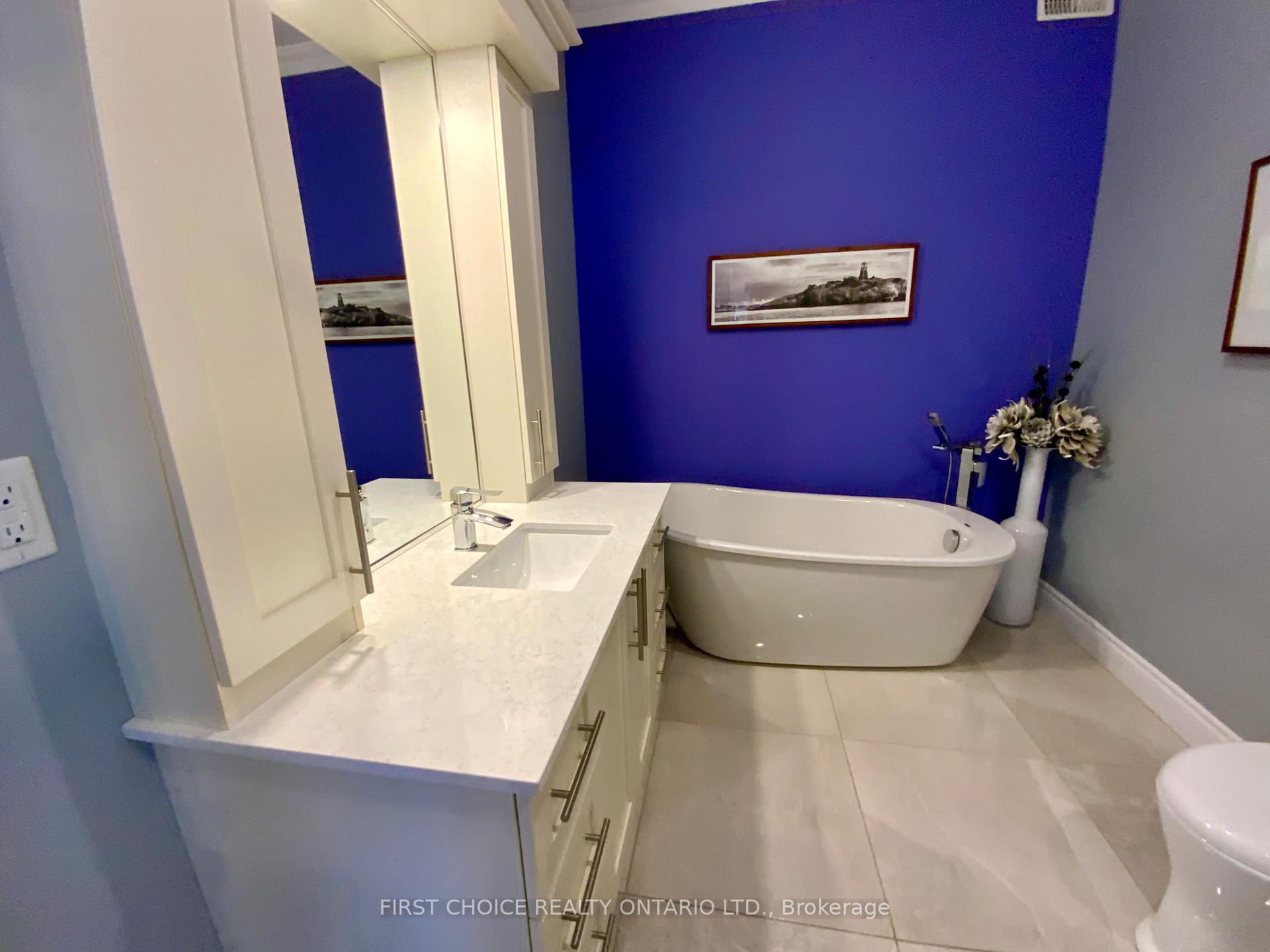Photo 21 of 18 Julien Street, Champlain, L'Orignal — HOMEH