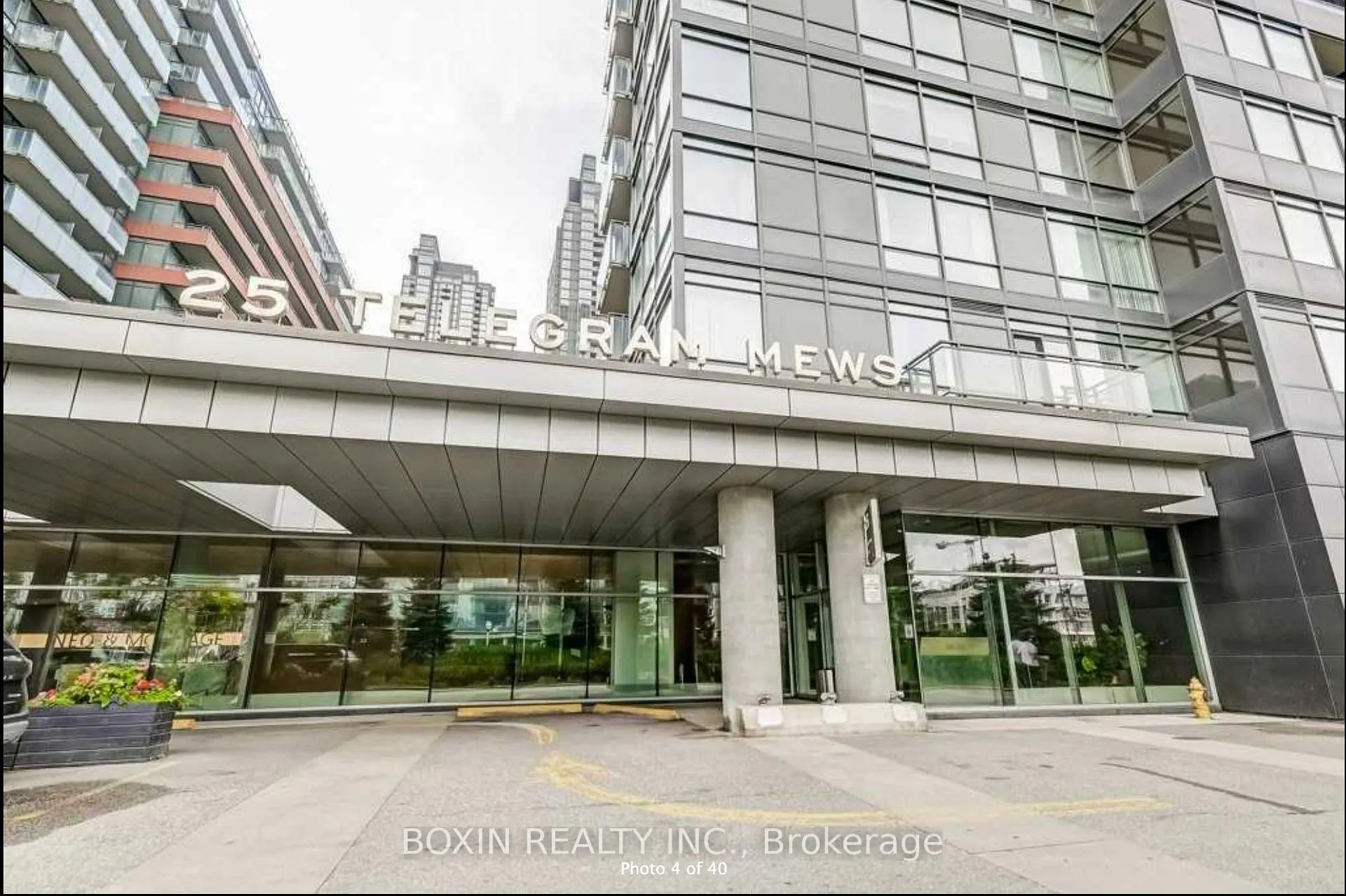 Front of Unit 2016, 25 Telegram Mews