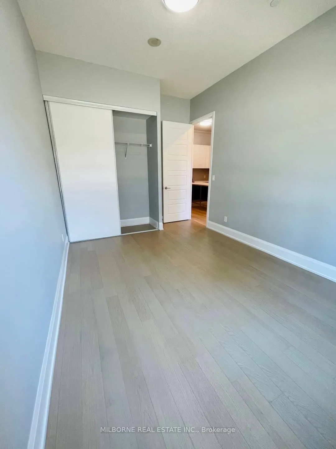 Photo 7 of Unit 107, 25 Water Walk Drive, Markham, Unionville — HOMEH