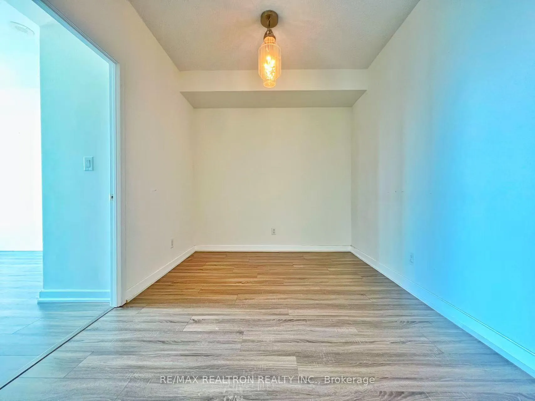 Photo 10 of Unit 2809, 18 Harbour Street, Toronto, Waterfront Communities — HOMEH