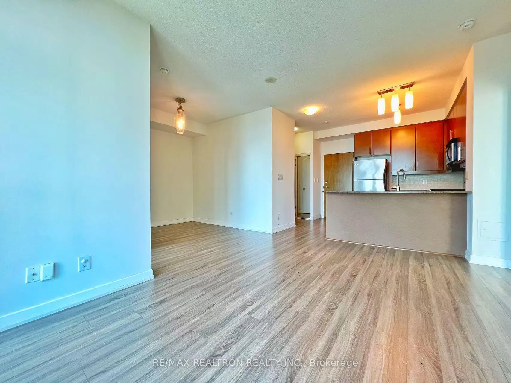 Photo 11 of Unit 2809, 18 Harbour Street, Toronto, Waterfront Communities — HOMEH