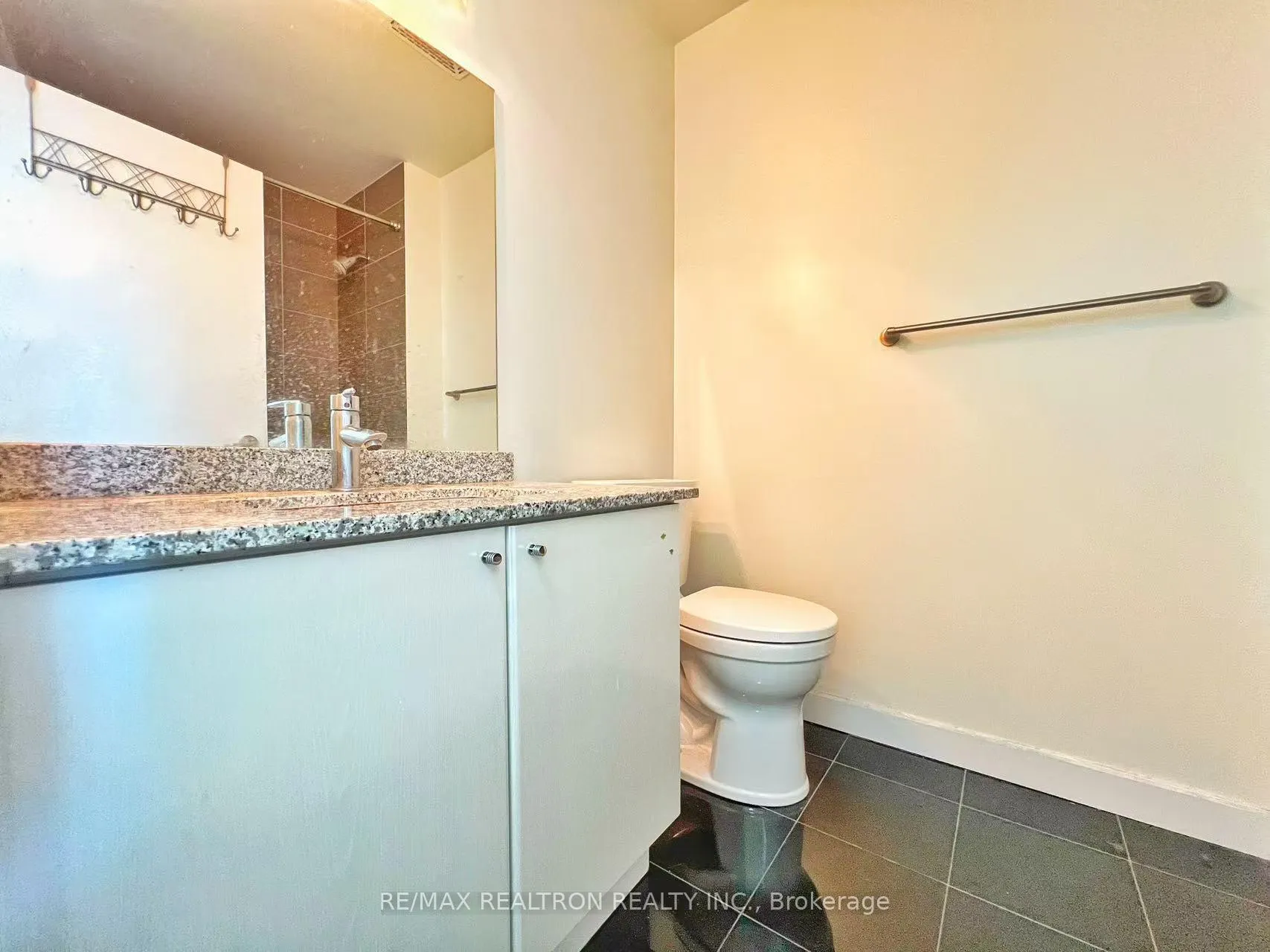 Photo 18 of Unit 2809, 18 Harbour Street, Toronto, Waterfront Communities — HOMEH
