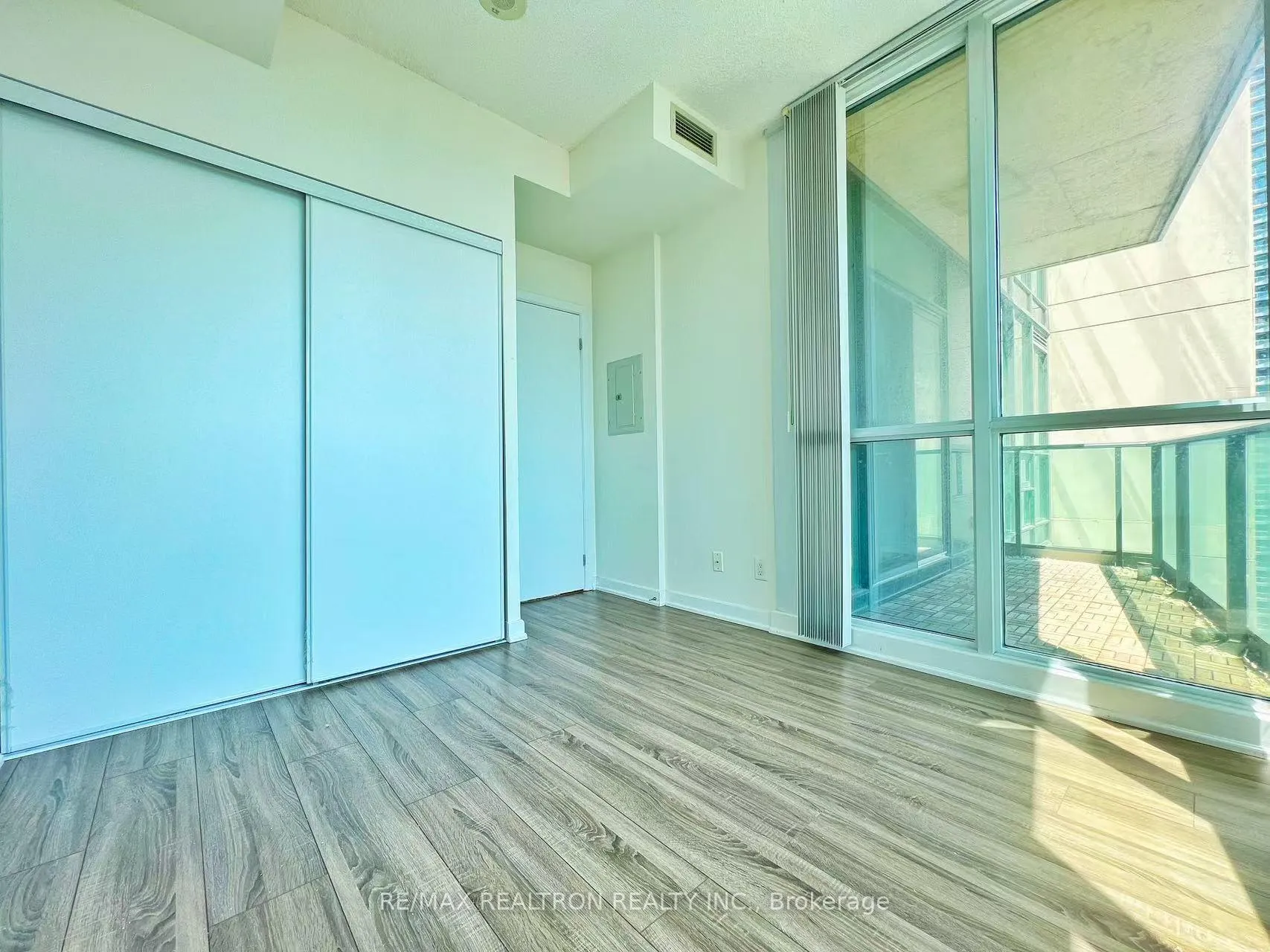 Photo 21 of Unit 2809, 18 Harbour Street, Toronto, Waterfront Communities — HOMEH