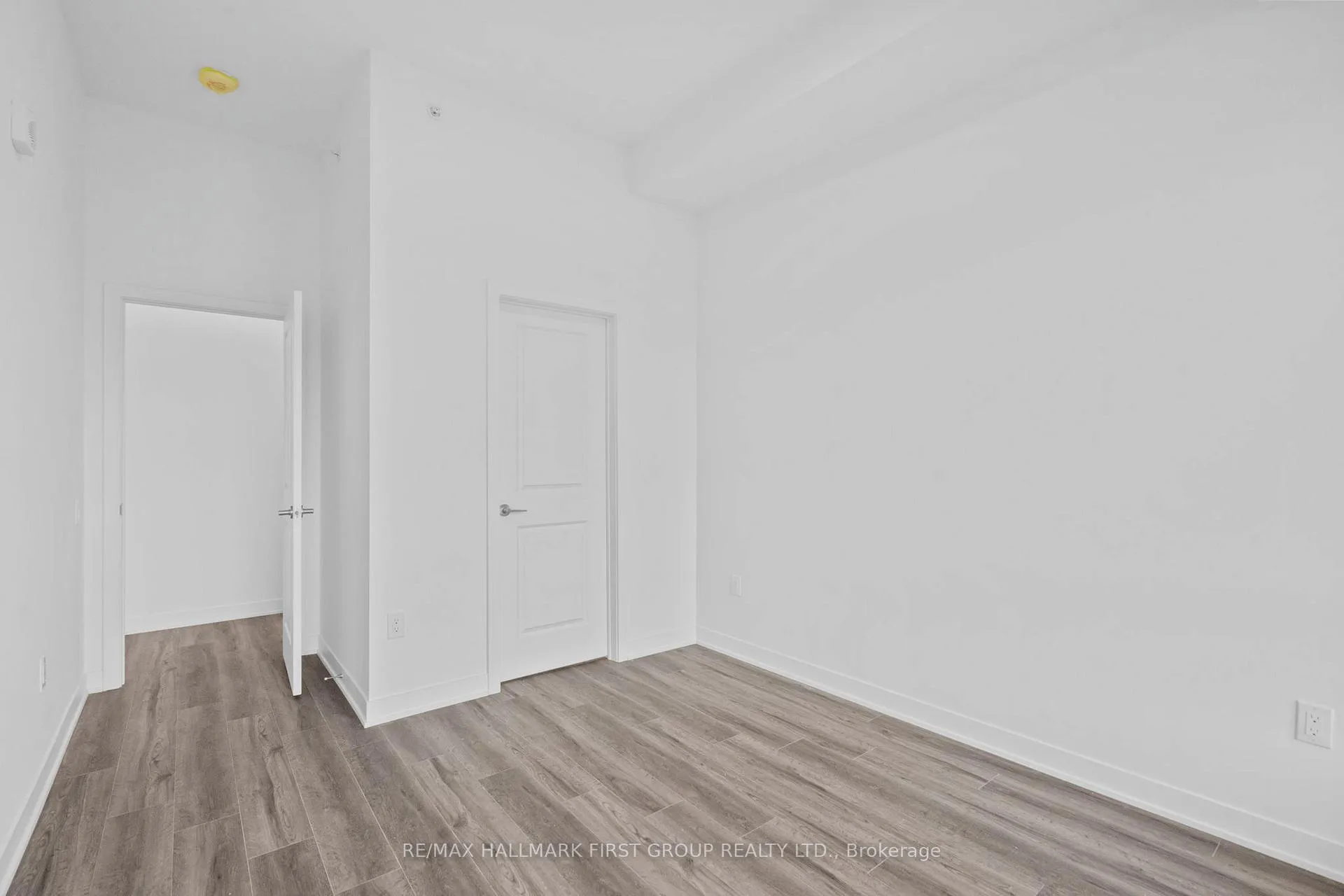 Photo 17 of Unit 107, 385 Arctic Red Drive, Oshawa, Windfields — HOMEH