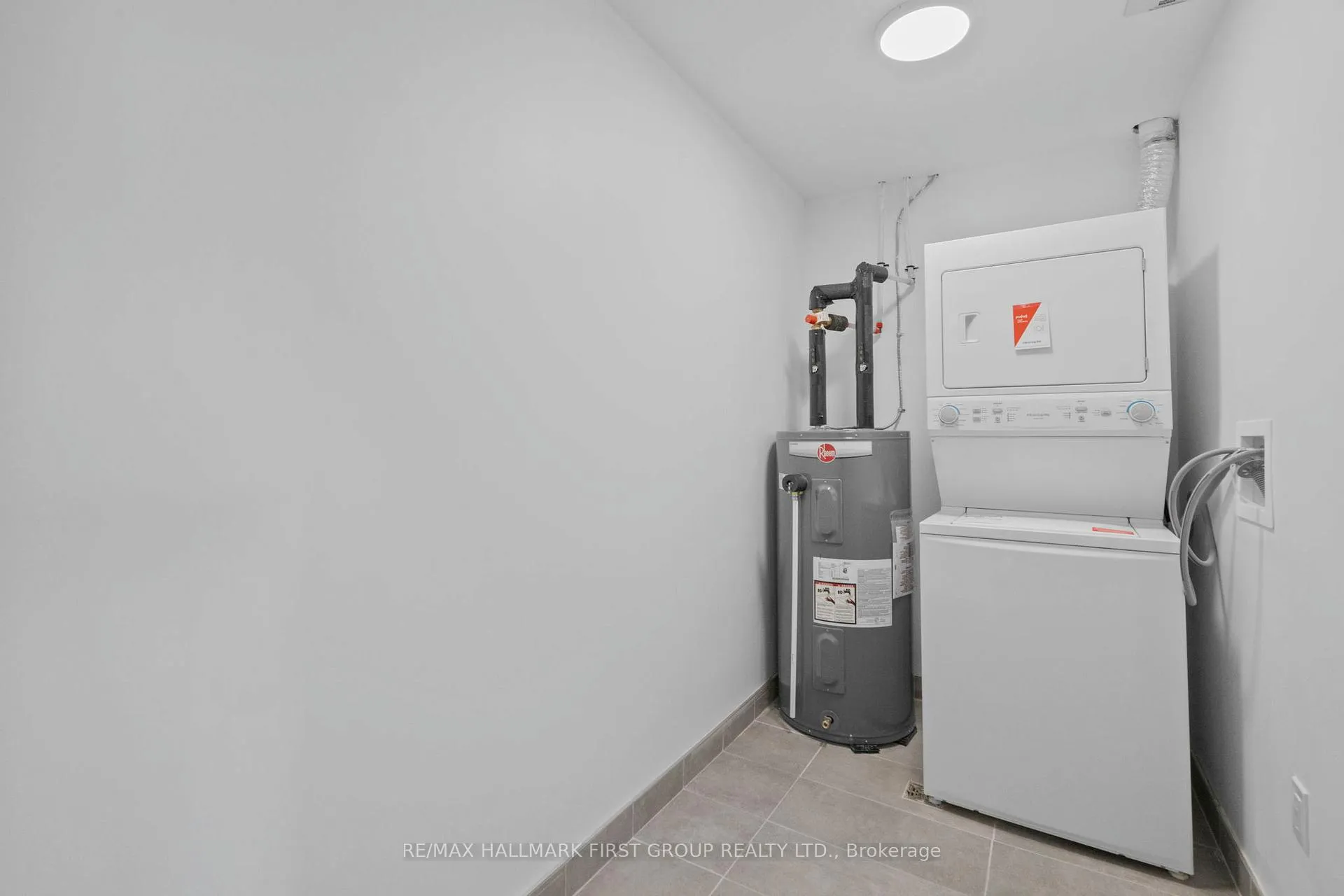 Photo 24 of Unit 107, 385 Arctic Red Drive, Oshawa, Windfields — HOMEH