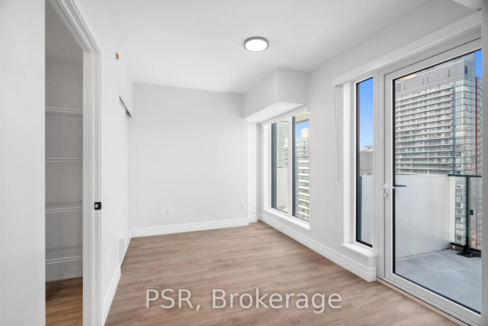 Photo 11 of Unit 3104, 203 Jarvis Street, Toronto, Moss Park — HOMEH