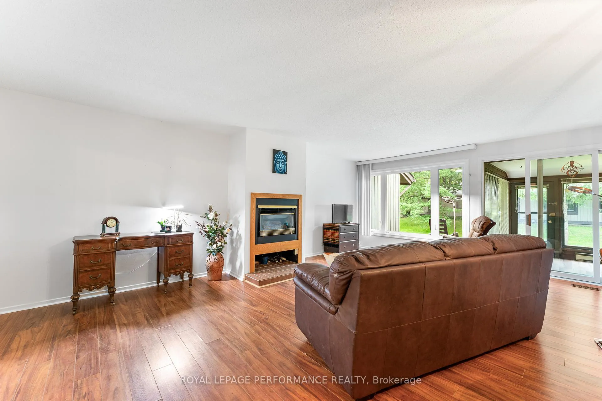 Photo 12 of 9 Plainfield Court, Ottawa, Stittsville (Central) — HOMEH
