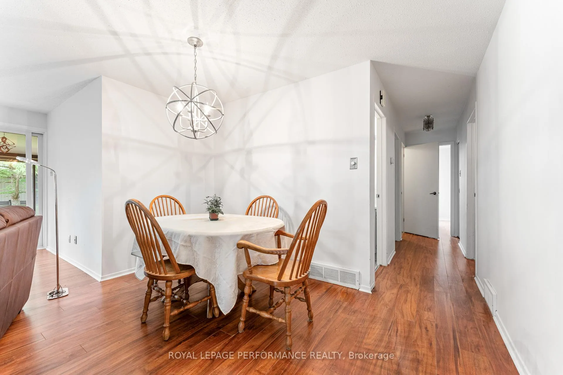 Photo 16 of 9 Plainfield Court, Ottawa, Stittsville (Central) — HOMEH
