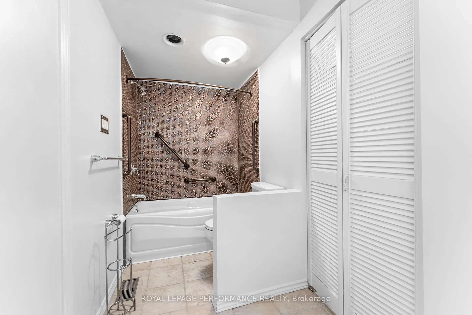 Photo 27 of 9 Plainfield Court, Ottawa, Stittsville (Central) — HOMEH