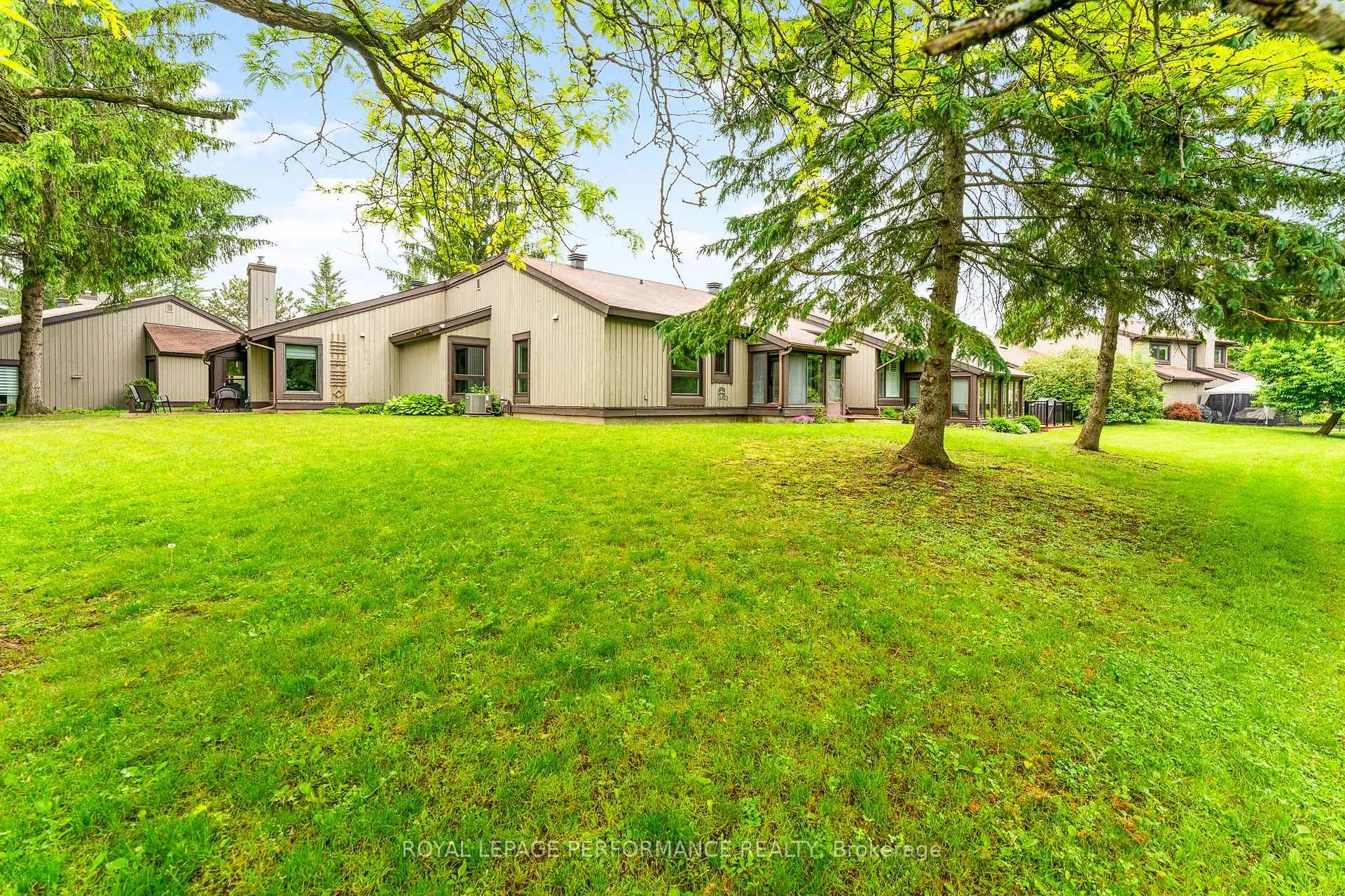 Photo 38 of 9 Plainfield Court, Ottawa, Stittsville (Central) — HOMEH