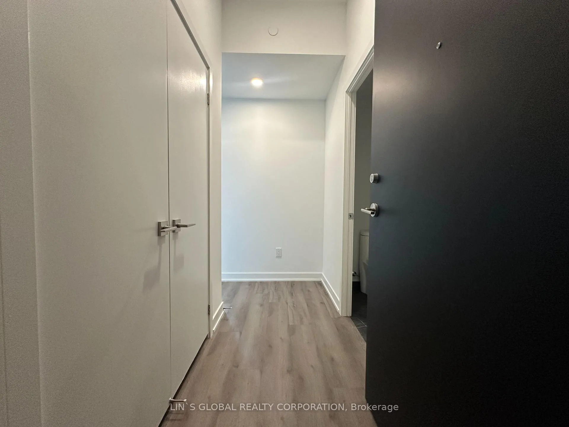 Photo 6 of Unit 3112, 252 Church Street, Toronto, Church-Yonge Corridor — HOMEH