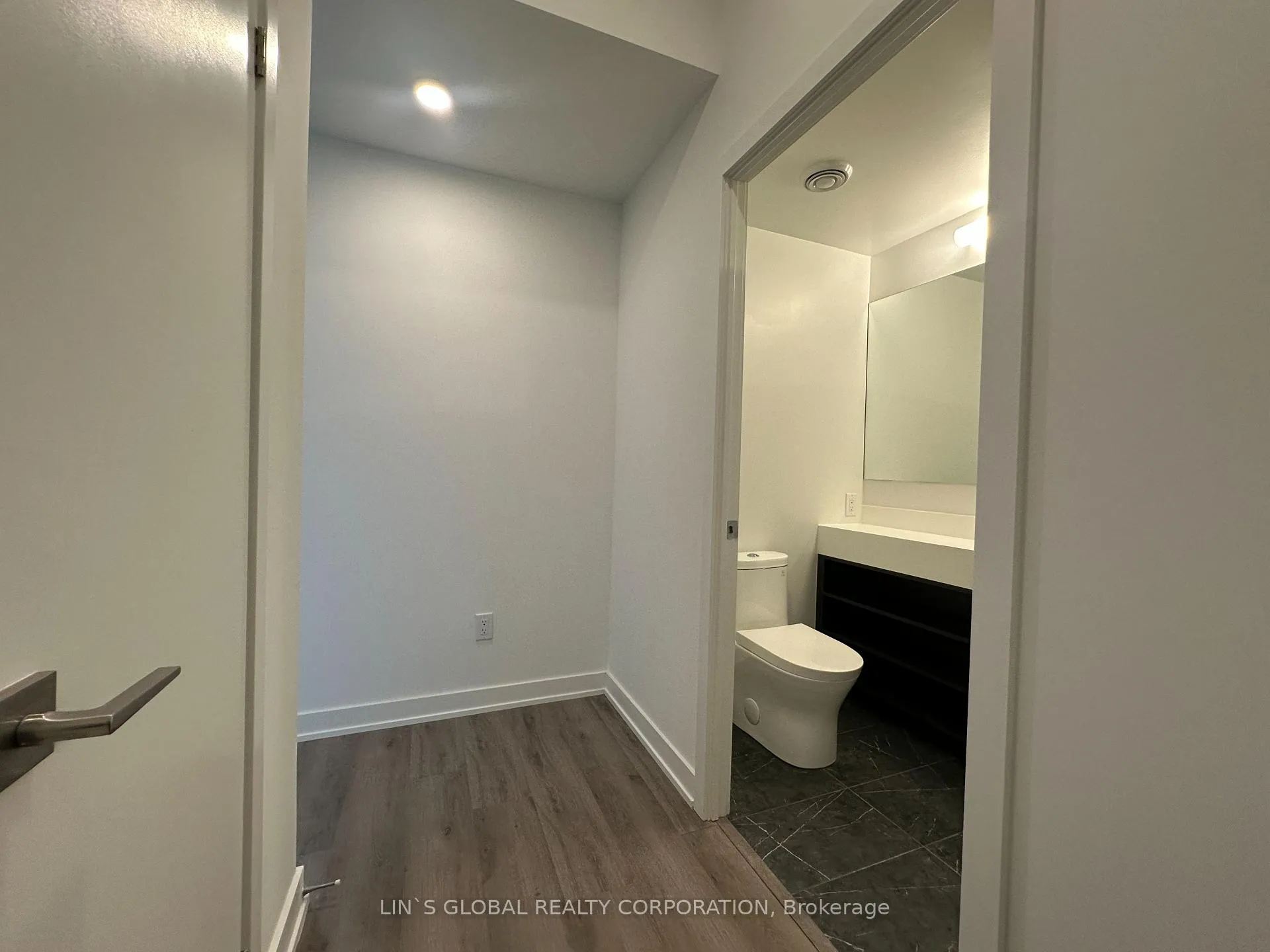Photo 8 of Unit 3112, 252 Church Street, Toronto, Church-Yonge Corridor — HOMEH